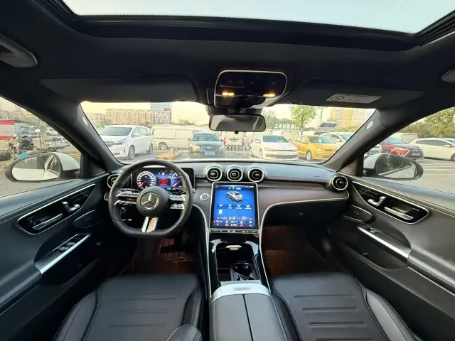 Mercedes-Benz C-Class — Фото автомобиля 6