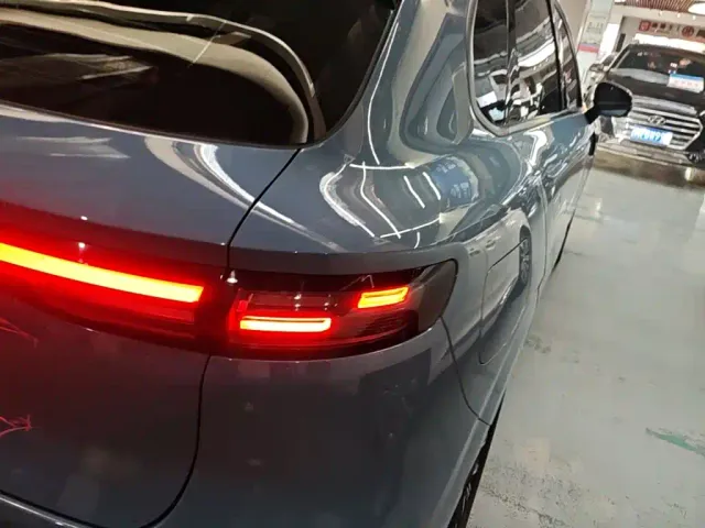 Leapmotor B10 — Фото автомобиля 7