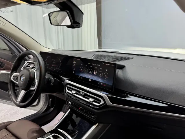 BMW 3 Series — Фото автомобиля 15