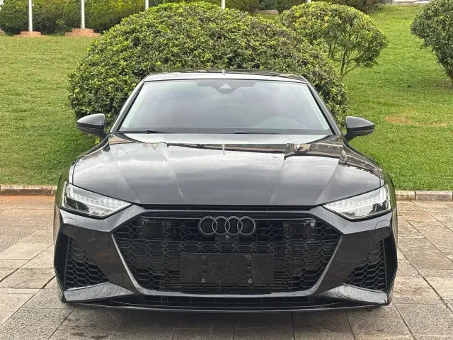 Audi A7L — Фото автомобиля 2