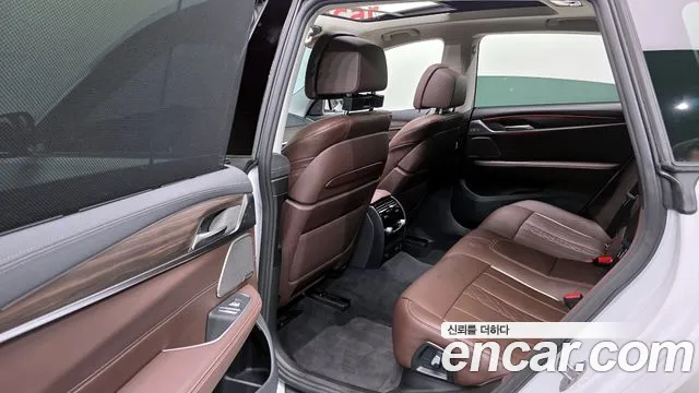 BMW Gran Turismo — Фото автомобиля 12