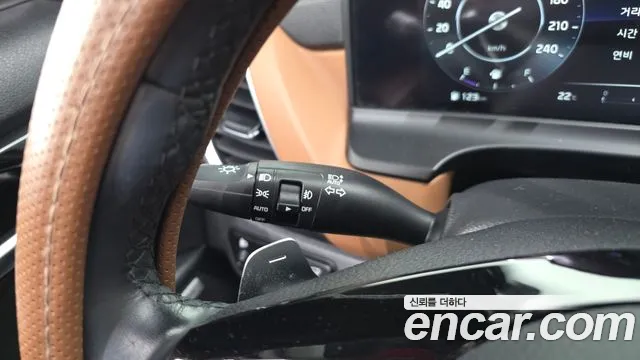 Kia Seltos — Фото автомобиля 27