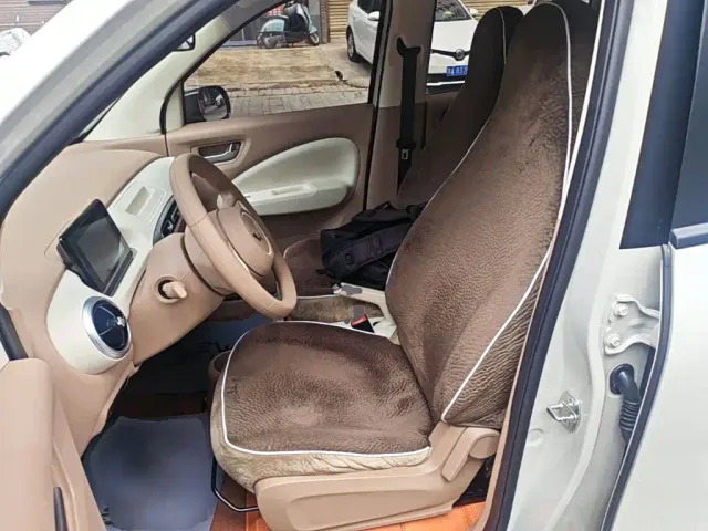 Wuling Hongguang Mini EV — Фото автомобиля 14