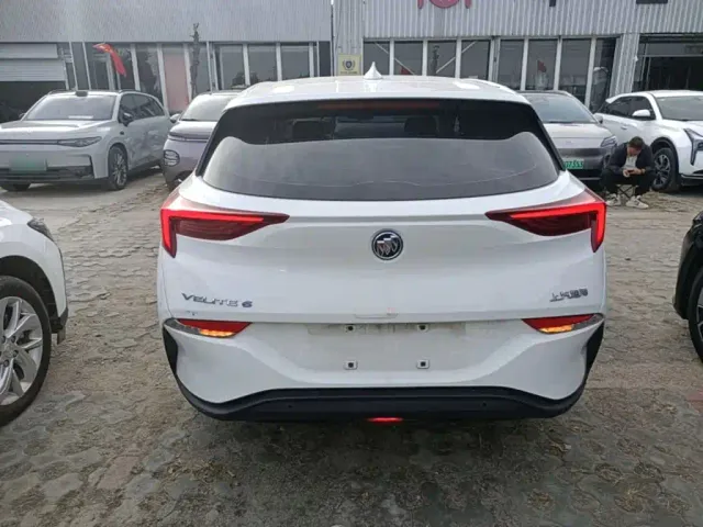 Buick Velite 6 — Фото автомобиля 5