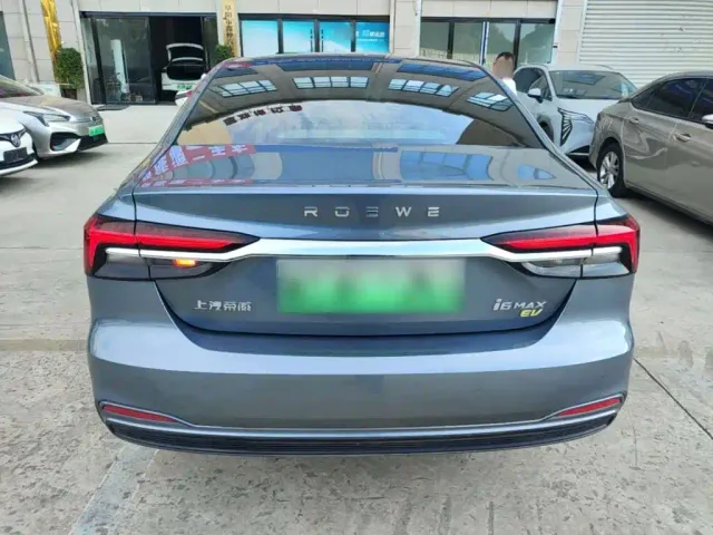 Roewe i6 MAX EV — Фото автомобиля 5