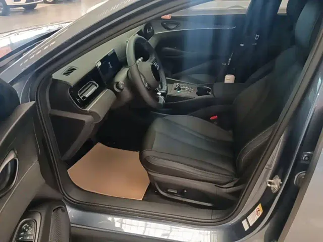 BYD Seal 06 — Фото автомобиля 14