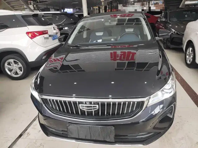 Geely Emgrand — Фото автомобиля 2