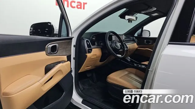 Kia Sorento Sorento 4-е поколение Бензин 2.5T 2WD — Фото автомобиля 10