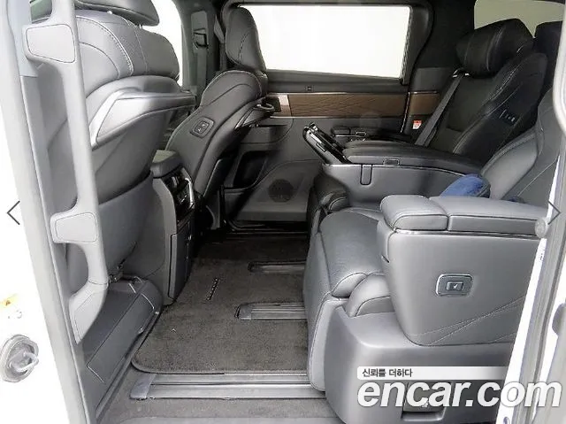 Toyota Alphard 4th Gen — Фото автомобиля 8