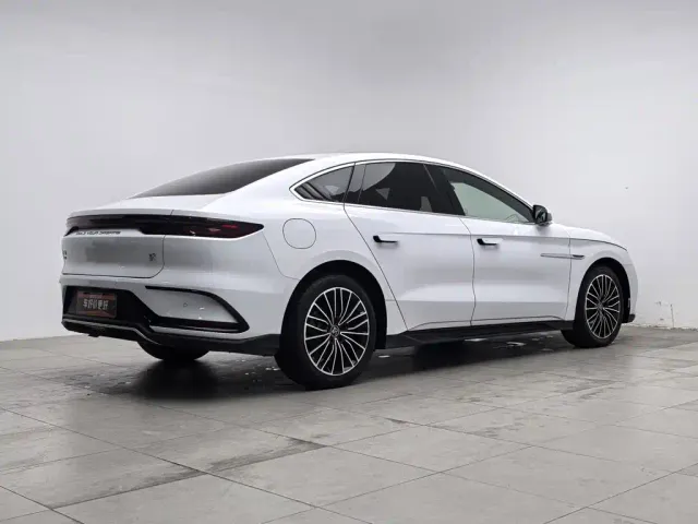 BYD Han — Фото автомобиля 2