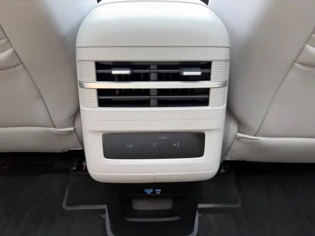 BYD FangChengBao Titanium 7 — Фото автомобиля 18