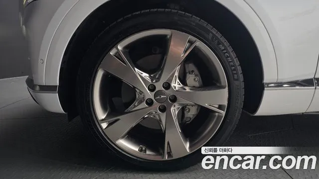 Genesis GV80 — Фото автомобиля 5