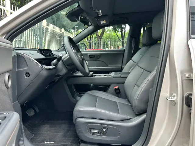 Toyota BoZhi 3X — Фото автомобиля 10