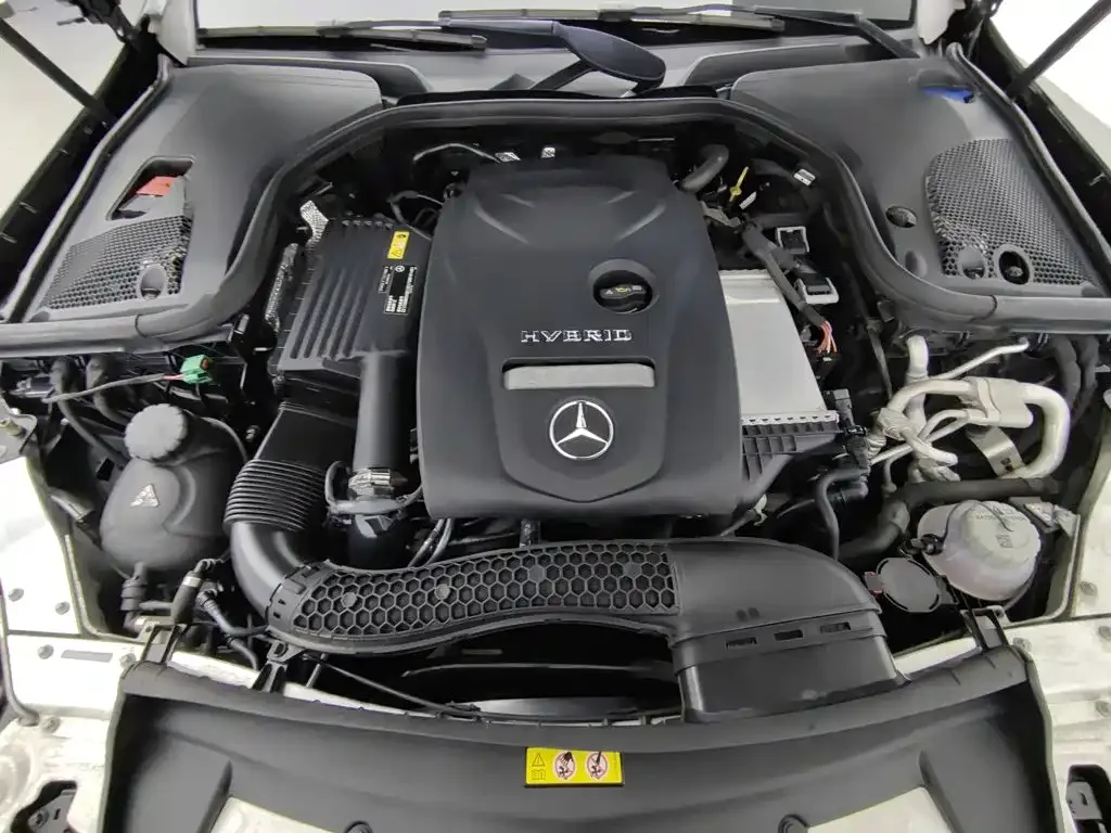 Mercedes-Benz Mercedes-Benz E-Class New Energy 2023 E 350 e L Plug-in Hybrid Sedan — Фото автомобиля 6