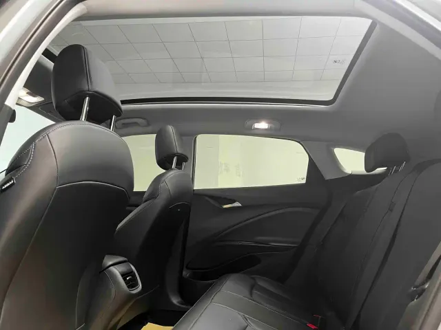 Buick Velite 6 — Фото автомобиля 15