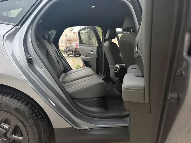 BYD Qin PLUS — Фото автомобиля 9