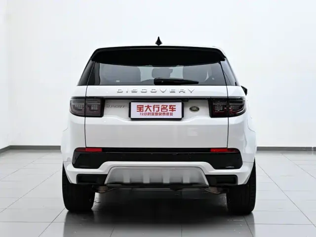 Land Rover Discovery Sport — Фото автомобиля 8