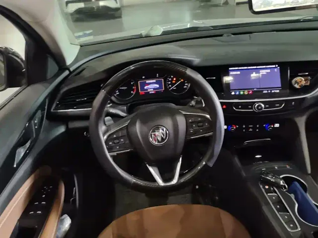 Buick Regal — Фото автомобиля 15