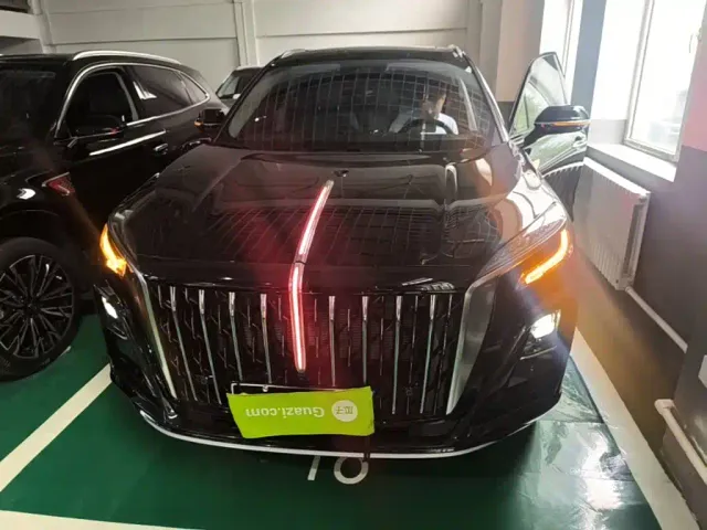 Hongqi HS3 PHEV — Фото автомобиля 2