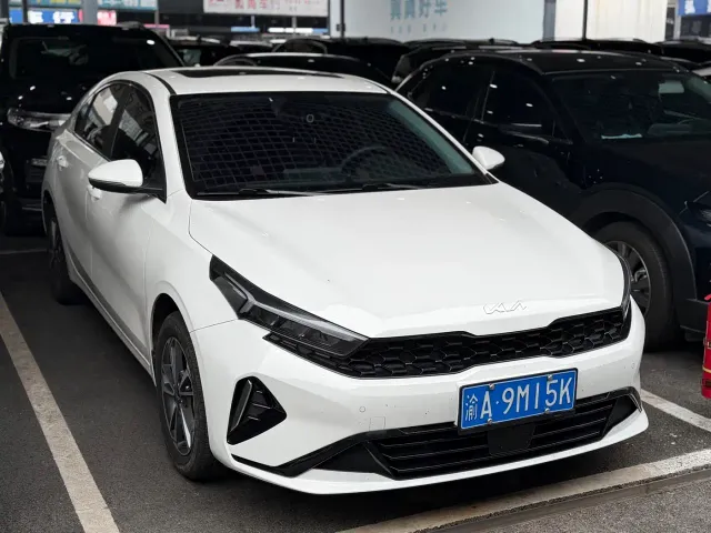 Kia K3 — Фото автомобиля 3