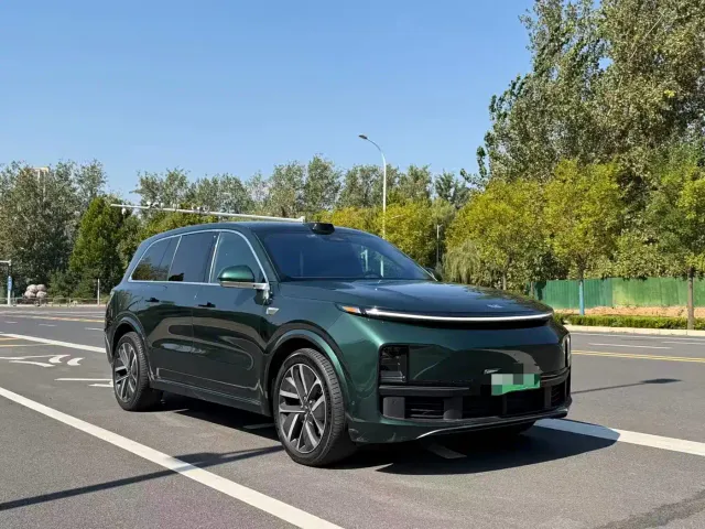 Li Auto L9 — Фото автомобиля 4