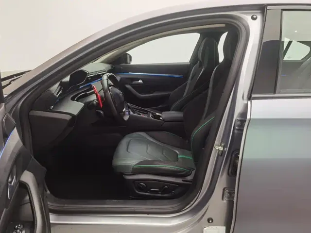 Peugeot 508 — Фото автомобиля 10