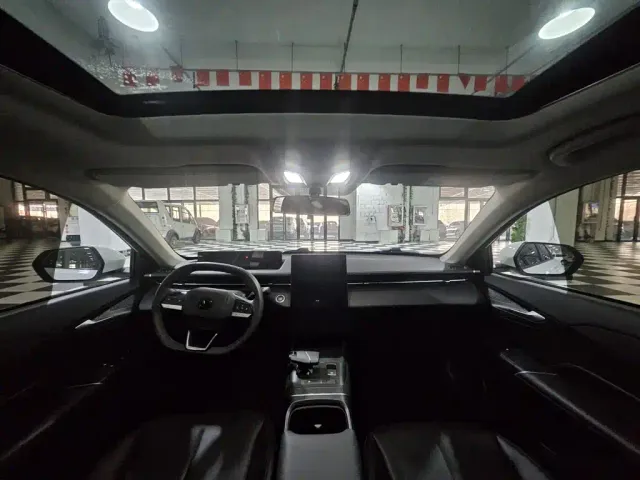Changan Eado — Фото автомобиля 17