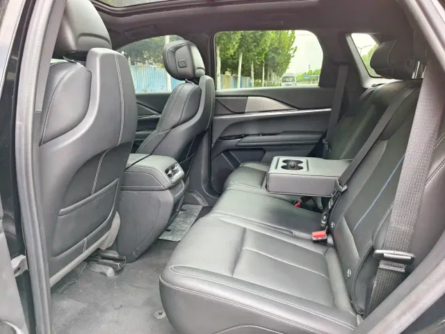 Cadillac XT5 — Фото автомобиля 6