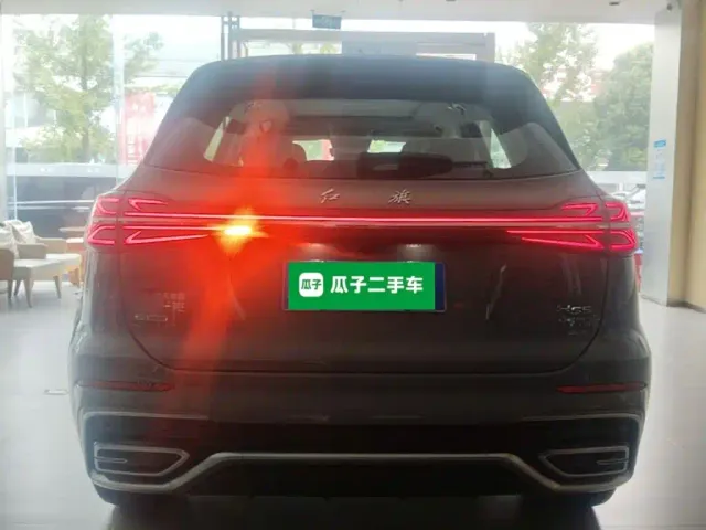 Hongqi HS5 — Фото автомобиля 5