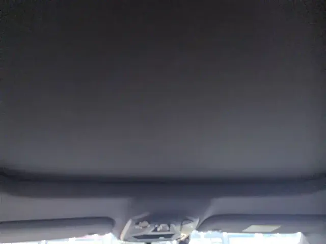 Lynk & Co 06 — Фото автомобиля 17