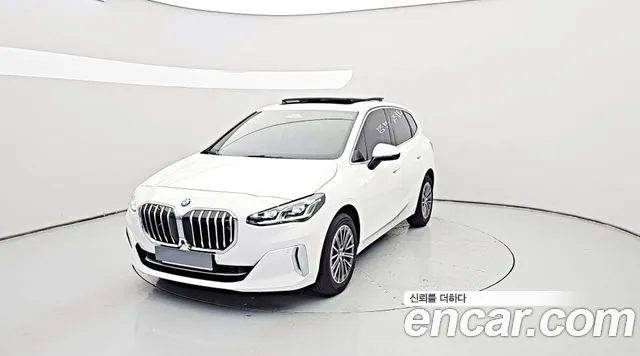 Фотография автомобиля — BMW 2 Series U06