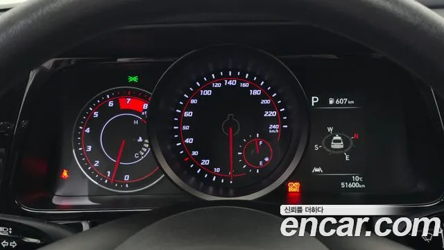 Hyundai Avante CN7 — Фото автомобиля 11