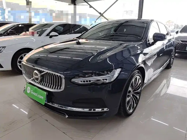 Фотография автомобиля — Volvo S90