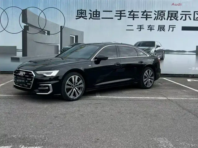 Фотография автомобиля — Audi A6L