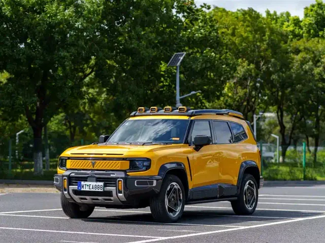 Фотография автомобиля — Deepal G318