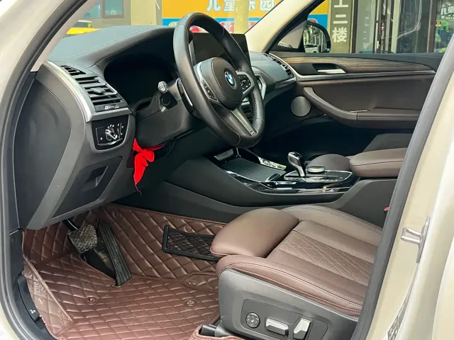 BMW X3 — Фото автомобиля 8