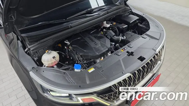 Kia Carnival Generation 4 — Фото автомобиля 6