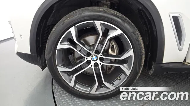 BMW X5 — Фото автомобиля 5