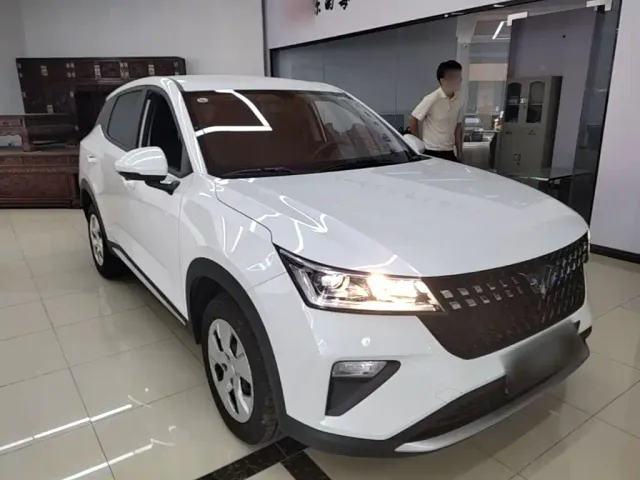 Wuling Xingchi — Фото автомобиля 3