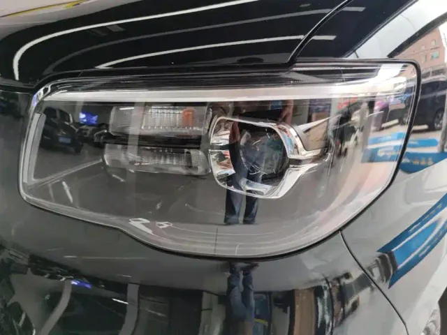 Wuling Zhiguang NEV — Фото автомобиля 5