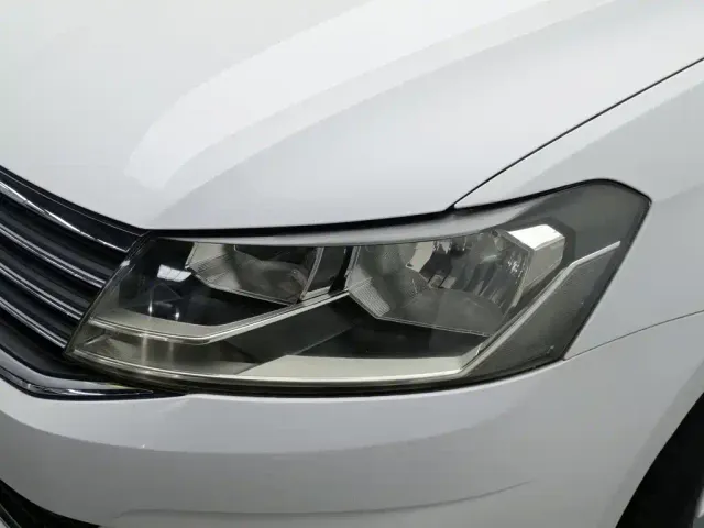 Volkswagen Lavida — Фото автомобиля 7