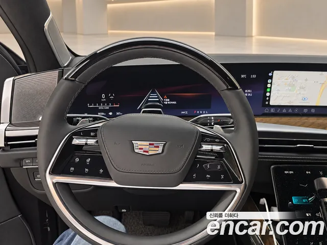 Cadillac Escalade Generation 5 — Фото автомобиля 6