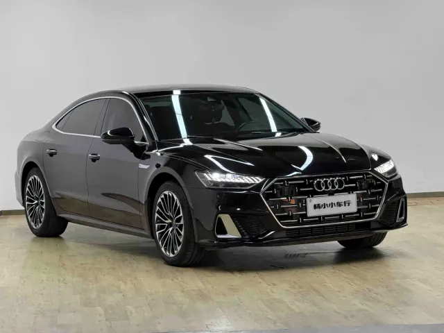 Audi A7L — Фото автомобиля 3