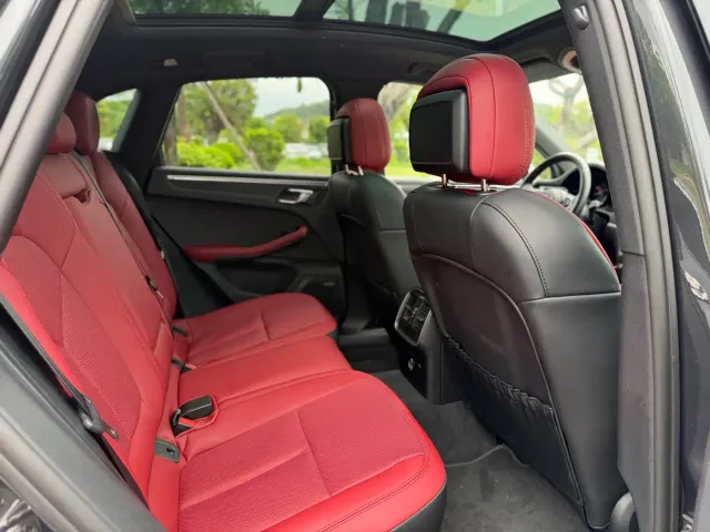 Porsche Macan — Фото автомобиля 14
