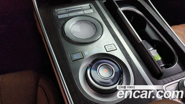 Genesis GV80 — Фото автомобиля 9