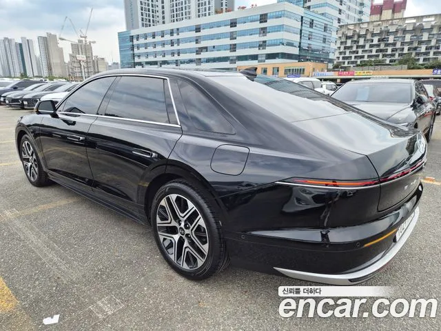 Hyundai Grandeur GN7 — Фото автомобиля 6