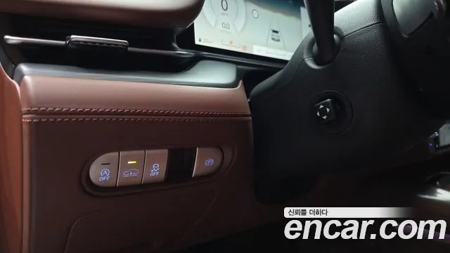 Genesis G90 Бензин 3.5 турбо AWD — Фото автомобиля 24
