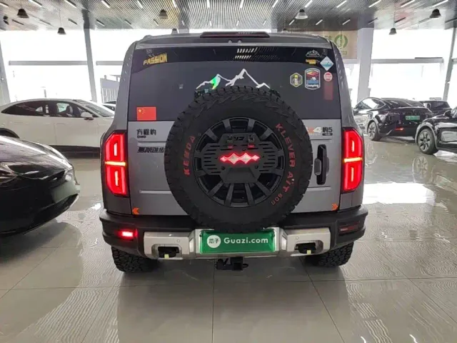 BYD FangChengBao Leopard 5 — Фото автомобиля 5