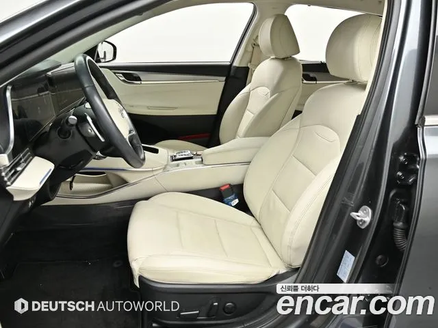 Hyundai Grandeur New — Фото автомобиля 9