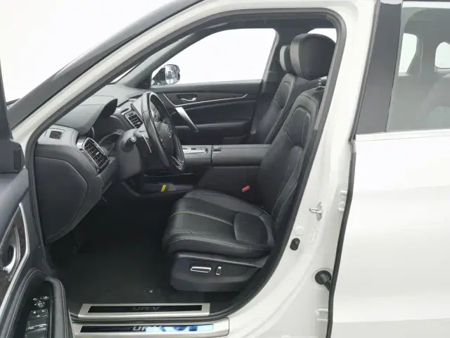 Honda UR-V — Фото автомобиля 10